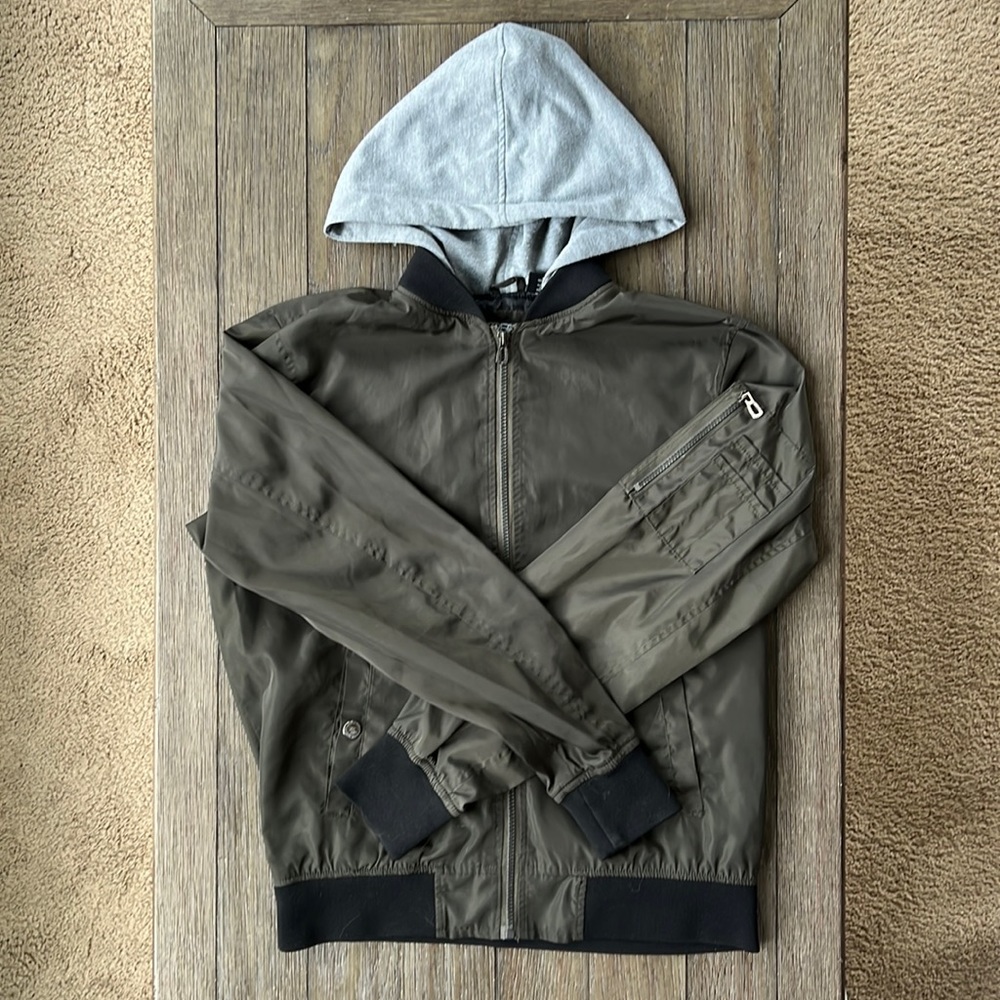 Mens windbreaker